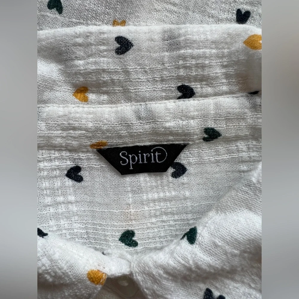 M&CO Heart Print Blouse - Picture 12 of 12